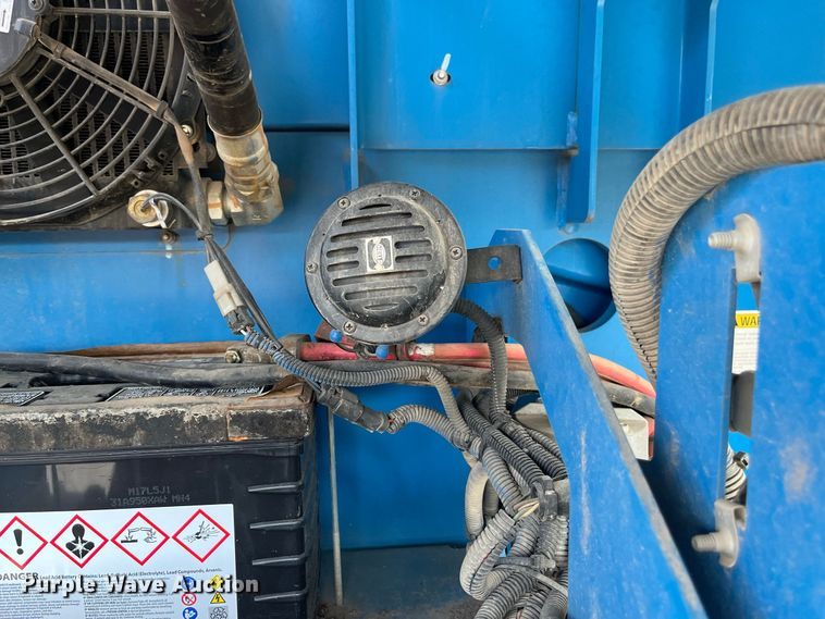 image for item FG0630 2015 Genie S-65 boom lift