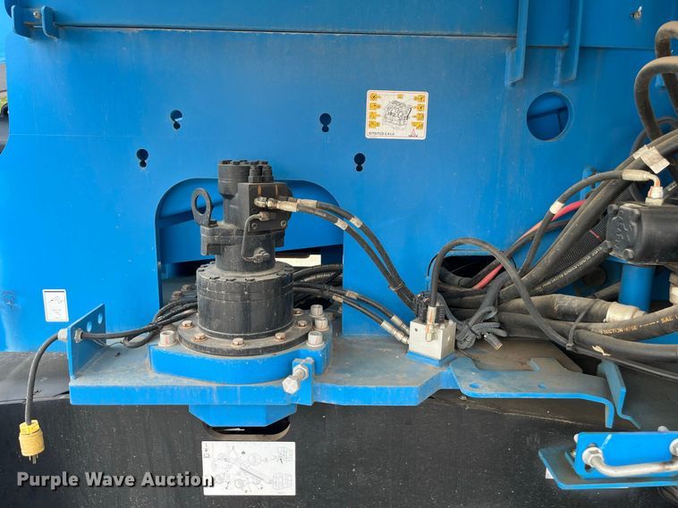image for item FG0630 2015 Genie S-65 boom lift