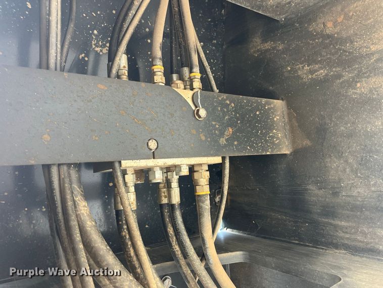 image for item FG0630 2015 Genie S-65 boom lift