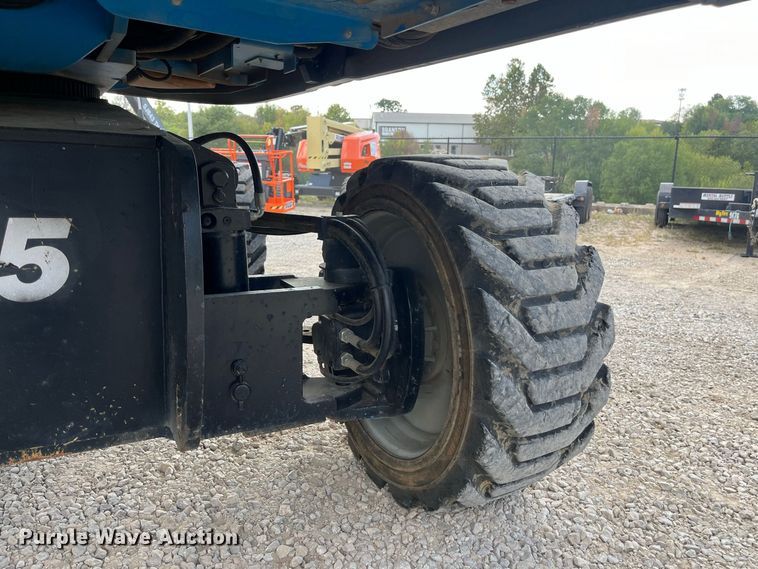 image for item FG0630 2015 Genie S-65 boom lift