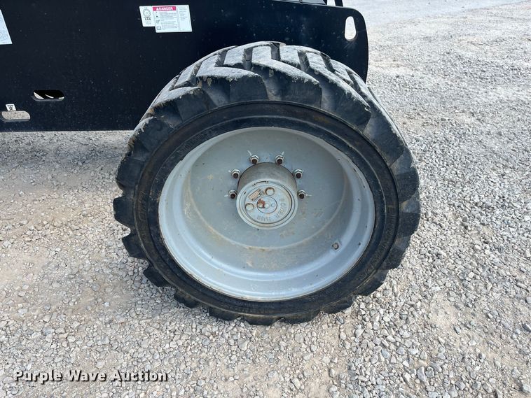 image for item FG0630 2015 Genie S-65 boom lift