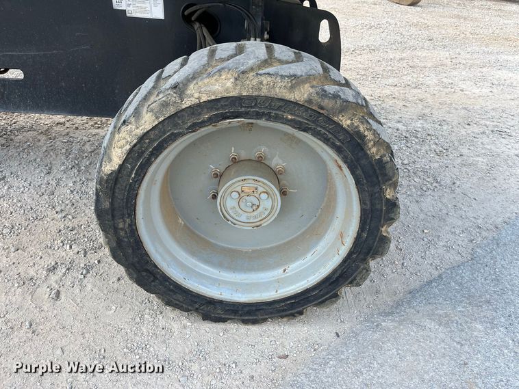 image for item FG0630 2015 Genie S-65 boom lift