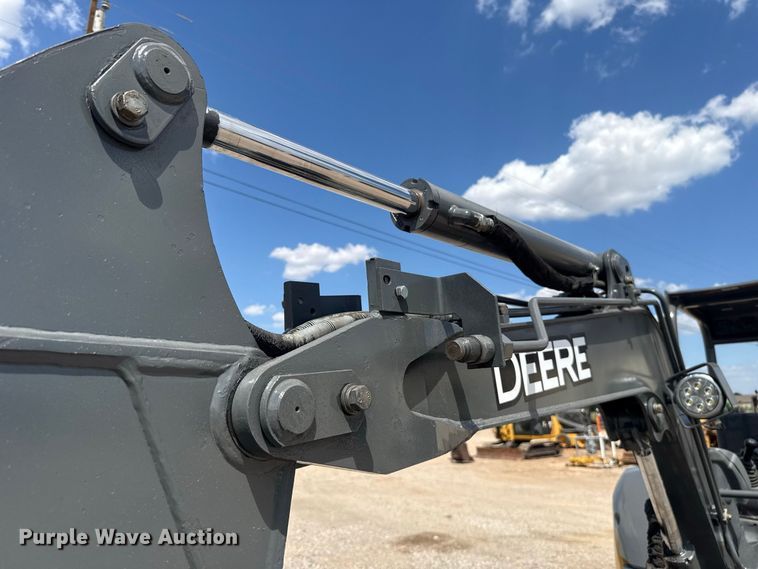 image for item FH6631 John Deere 35G mini excavator