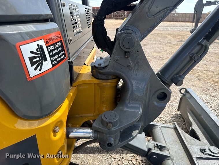 image for item FH6631 John Deere 35G mini excavator