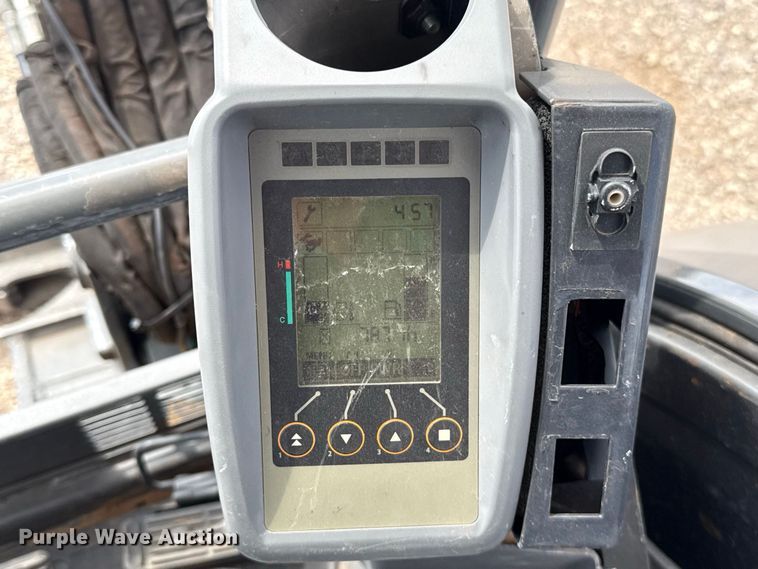 image for item FH6631 John Deere 35G mini excavator