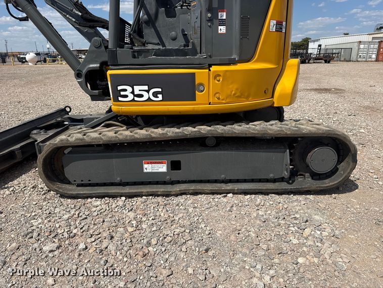 image for item FH6631 John Deere 35G mini excavator