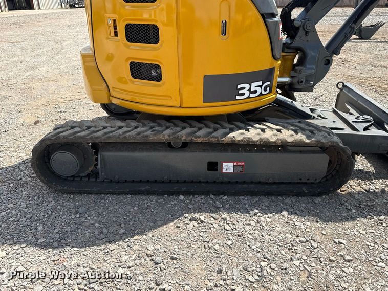 image for item FH6631 John Deere 35G mini excavator