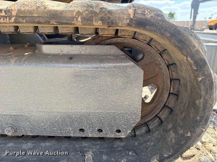image for item FH6631 John Deere 35G mini excavator