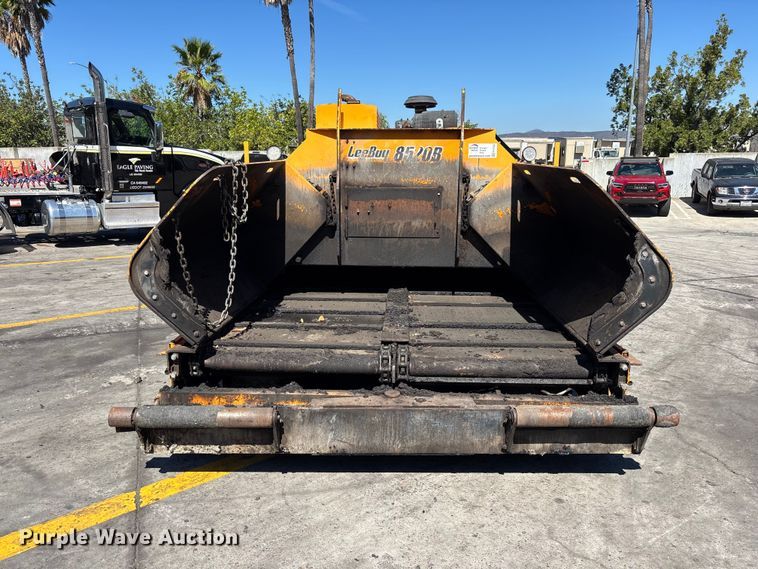 image for item FH7532 LeeBoy 8520 paver