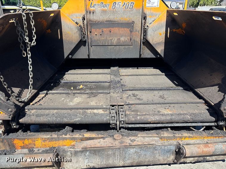 image for item FH7532 LeeBoy 8520 paver