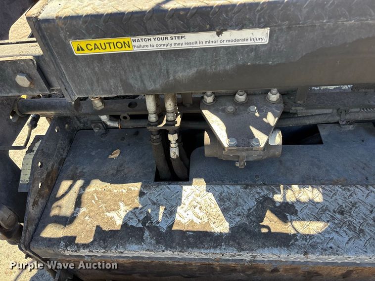 image for item FH7532 LeeBoy 8520 paver