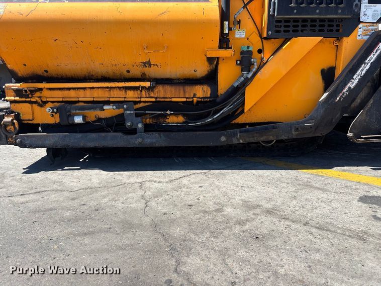image for item FH7532 LeeBoy 8520 paver