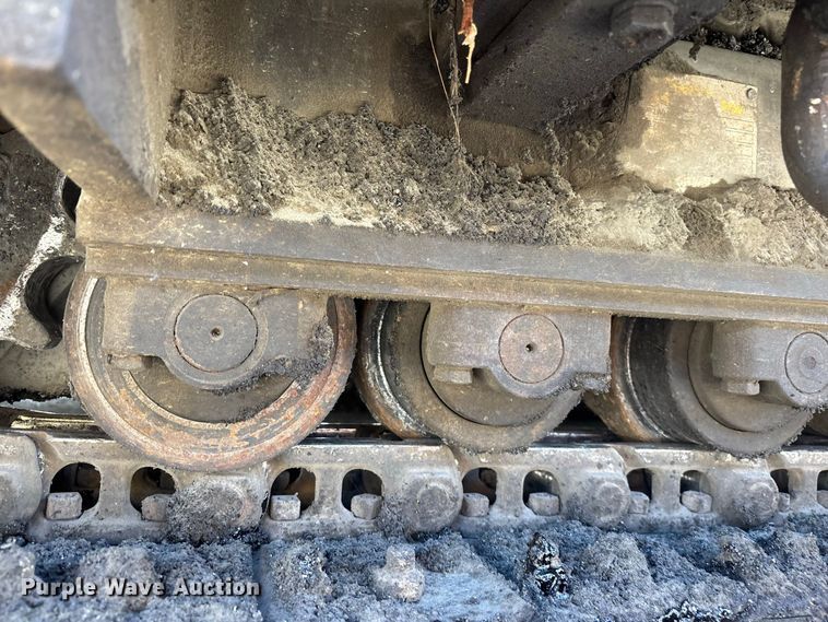 image for item FH7532 LeeBoy 8520 paver