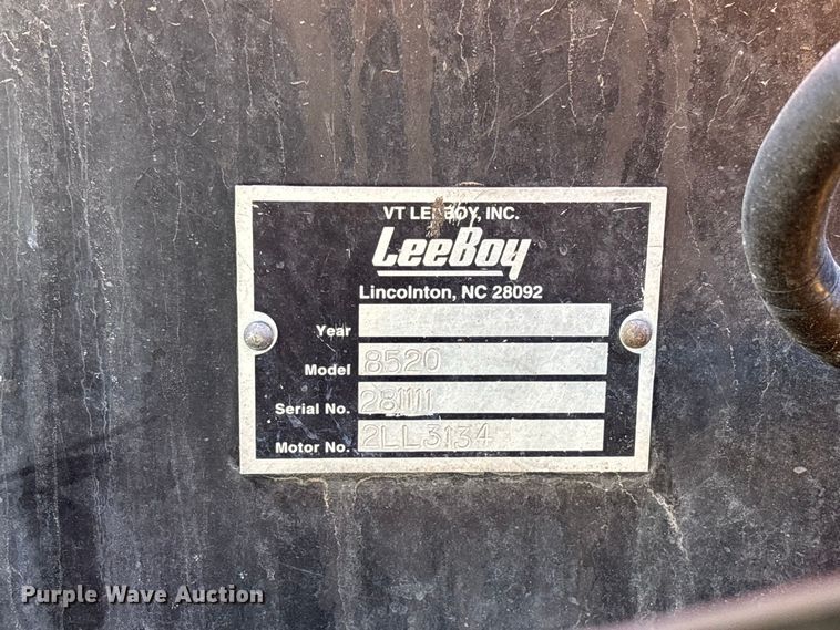 image for item FH7532 LeeBoy 8520 paver