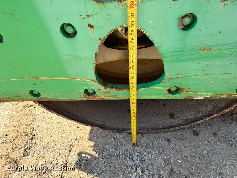 image for item FI0347 2013 Hamm 3307 single drum vibratory roller