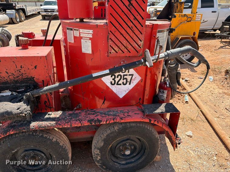 image for item FI0364 2000 Crafco SS 125 DC pothole patcher