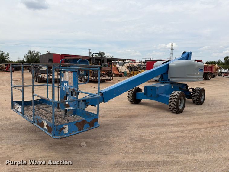 2007 Genie S-40 boom lift