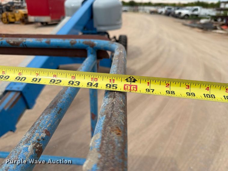 image for item FI0368 2007 Genie S-40 boom lift