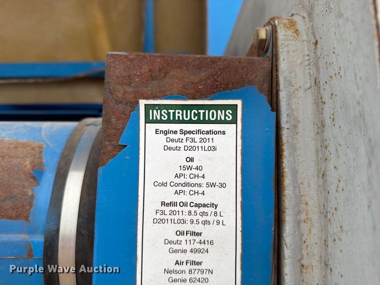 image for item FI0368 2007 Genie S-40 boom lift