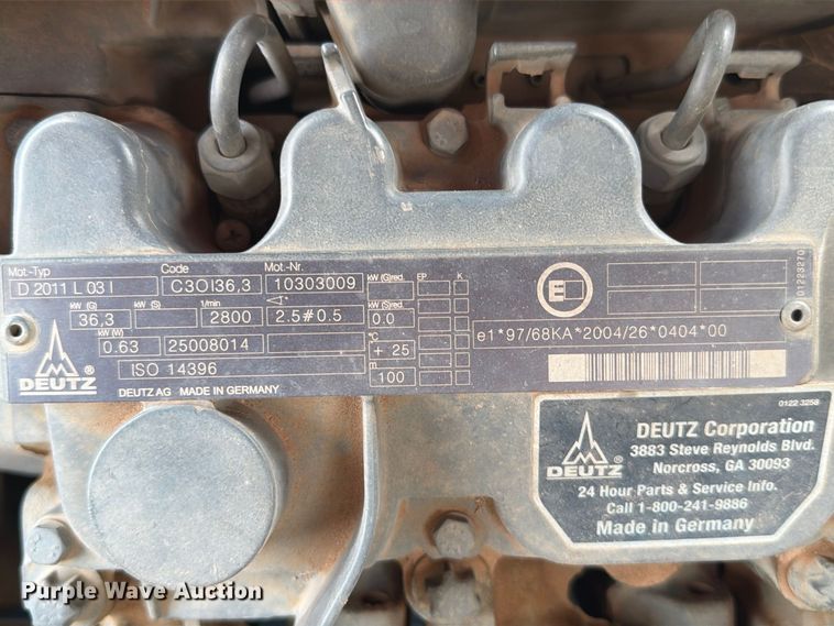 image for item FI0368 2007 Genie S-40 boom lift