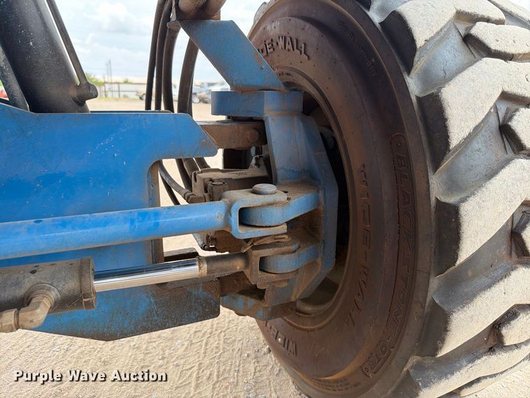image for item FI0368 2007 Genie S-40 boom lift