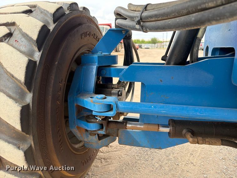 image for item FI0368 2007 Genie S-40 boom lift