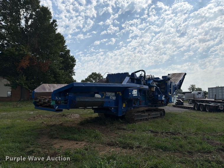 image for item FK3275 2018 Peterson 5710D horizontal grinder