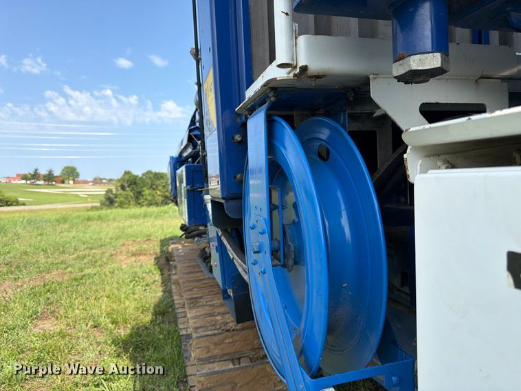 image for item FK3275 2018 Peterson 5710D horizontal grinder
