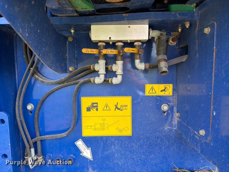 image for item FK3275 2018 Peterson 5710D horizontal grinder
