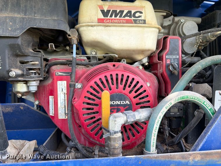 image for item FK3275 2018 Peterson 5710D horizontal grinder