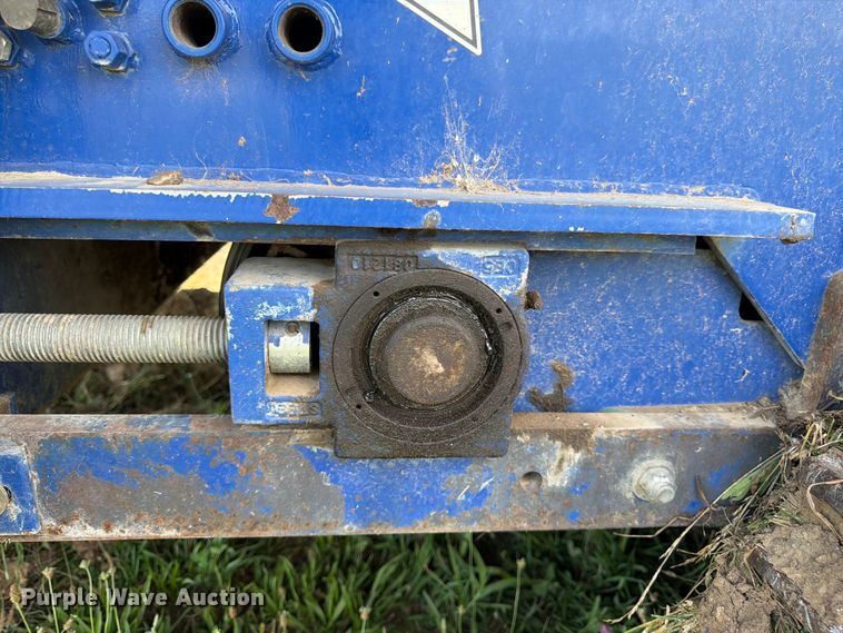 image for item FK3275 2018 Peterson 5710D horizontal grinder