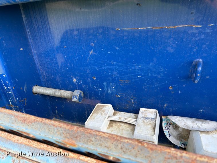 image for item FK3275 2018 Peterson 5710D horizontal grinder