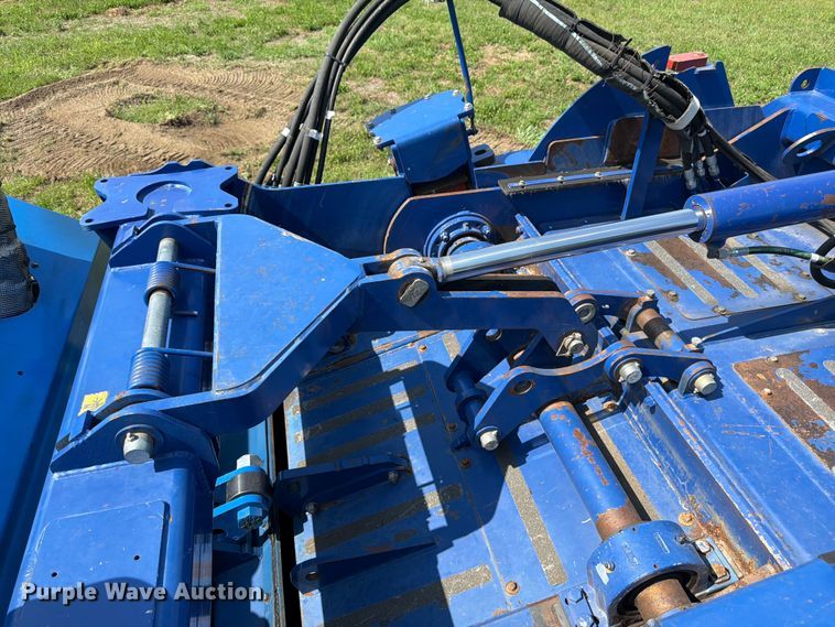 image for item FK3275 2018 Peterson 5710D horizontal grinder