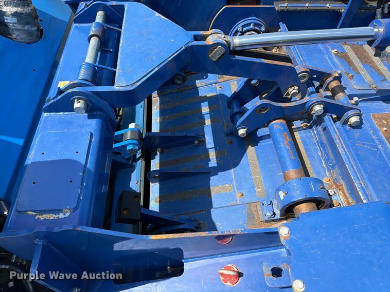 image for item FK3275 2018 Peterson 5710D horizontal grinder