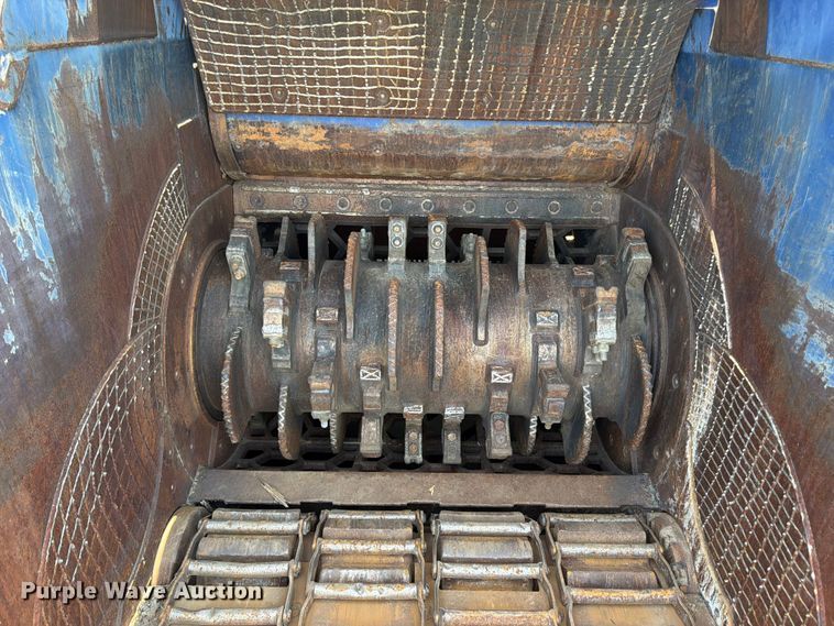 image for item FK3275 2018 Peterson 5710D horizontal grinder