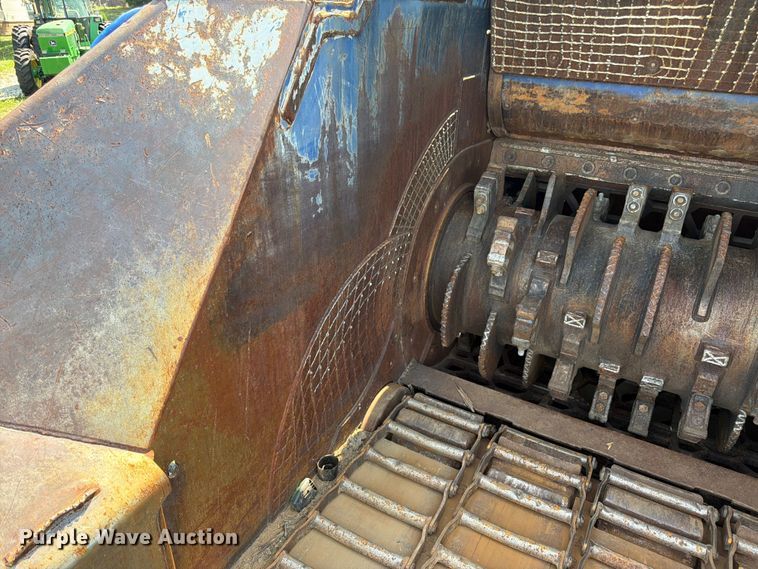 image for item FK3275 2018 Peterson 5710D horizontal grinder