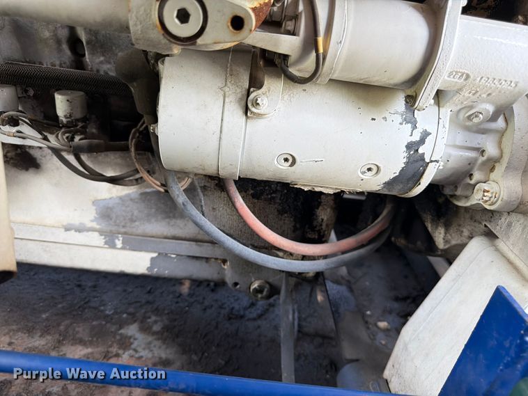 image for item FK3275 2018 Peterson 5710D horizontal grinder