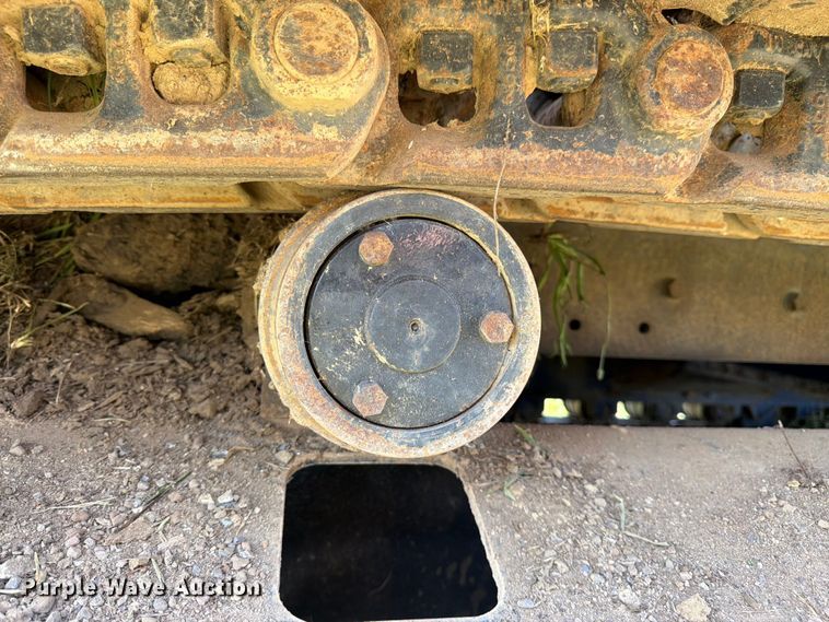 image for item FK3275 2018 Peterson 5710D horizontal grinder