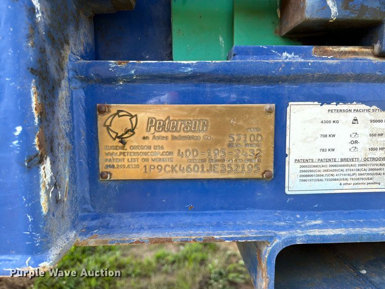 image for item FK3275 2018 Peterson 5710D horizontal grinder