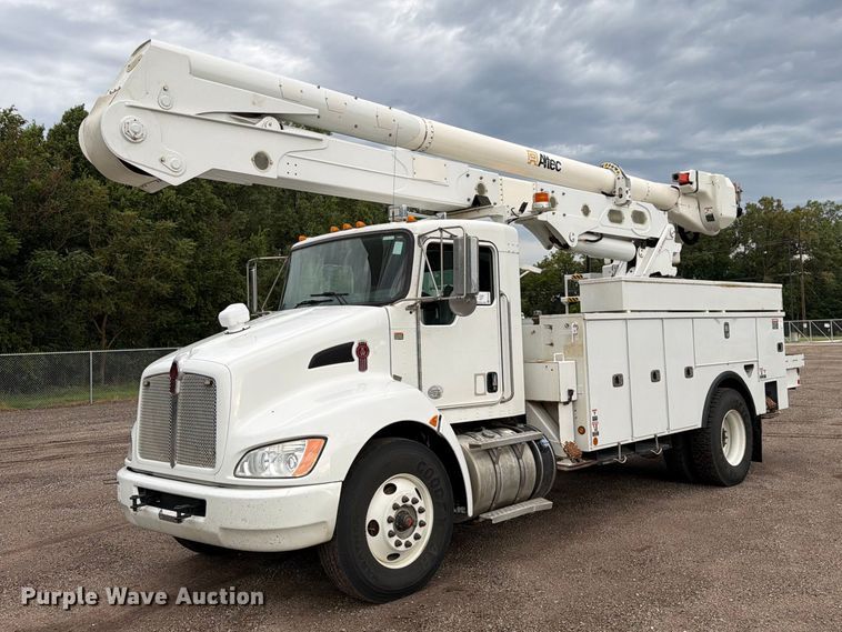 Photo of a 2015 Kenworth T370