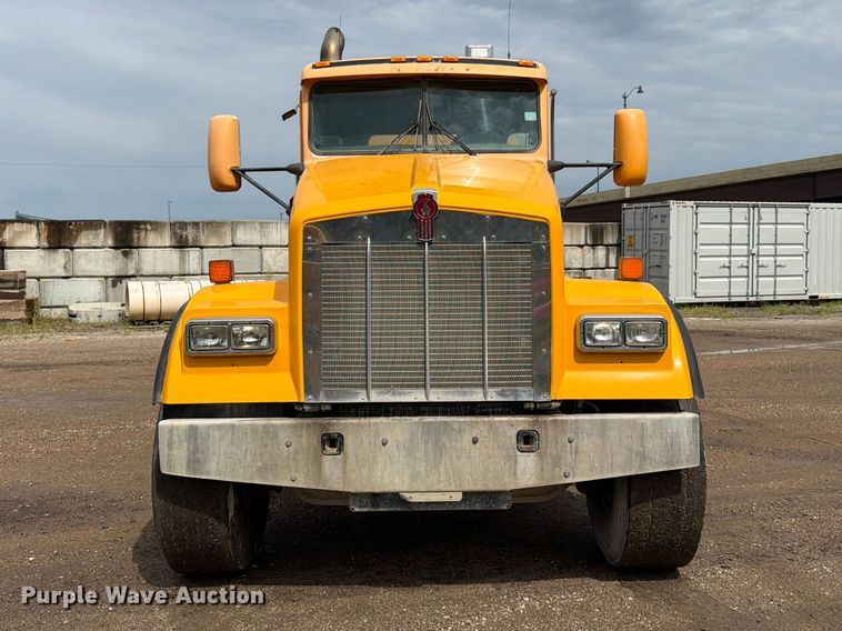 image for item FK3341 2009 Kenworth W900 ready mix truck