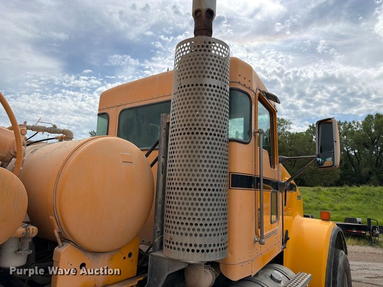image for item FK3341 2009 Kenworth W900 ready mix truck