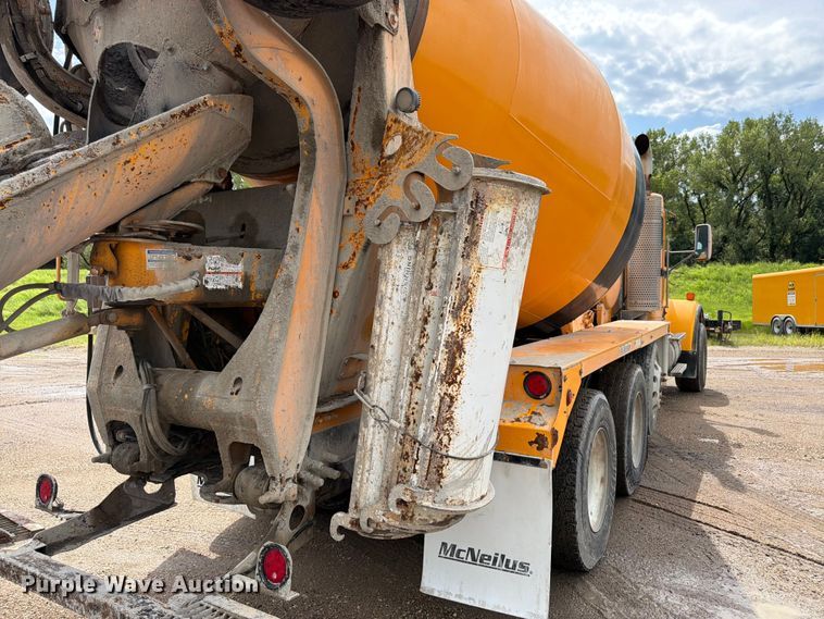 image for item FK3341 2009 Kenworth W900 ready mix truck