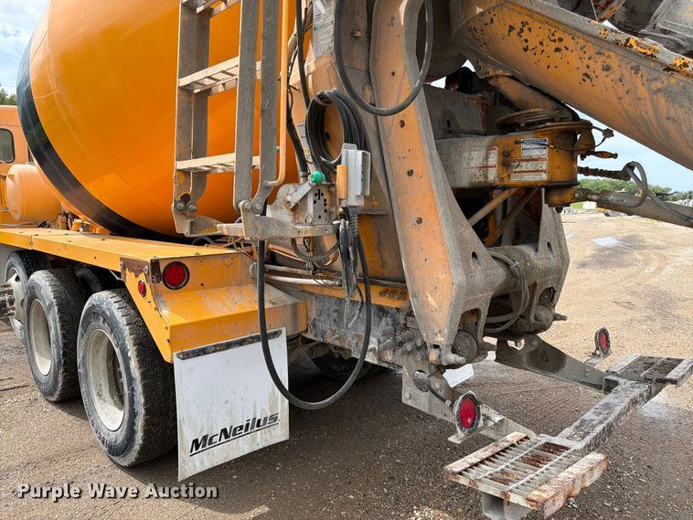 image for item FK3341 2009 Kenworth W900 ready mix truck