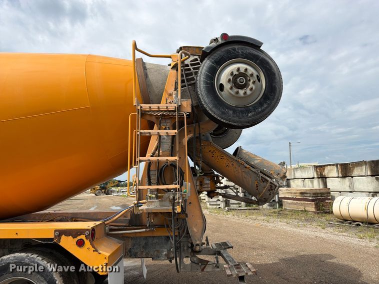 image for item FK3341 2009 Kenworth W900 ready mix truck