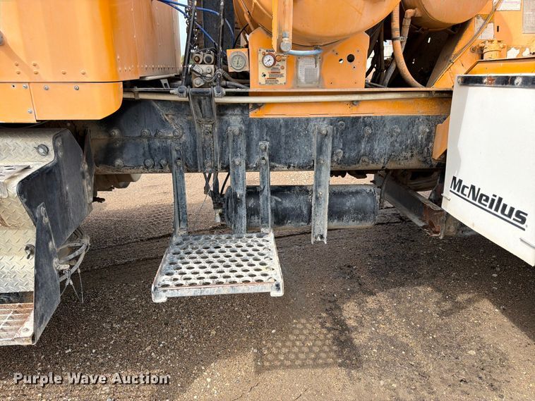 image for item FK3341 2009 Kenworth W900 ready mix truck