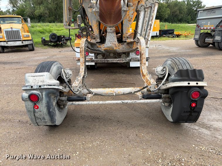 image for item FK3341 2009 Kenworth W900 ready mix truck