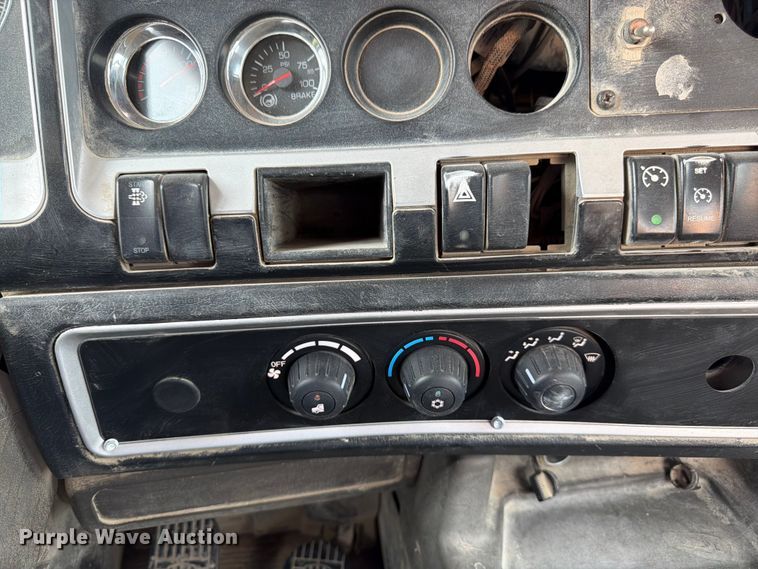 image for item FK3341 2009 Kenworth W900 ready mix truck