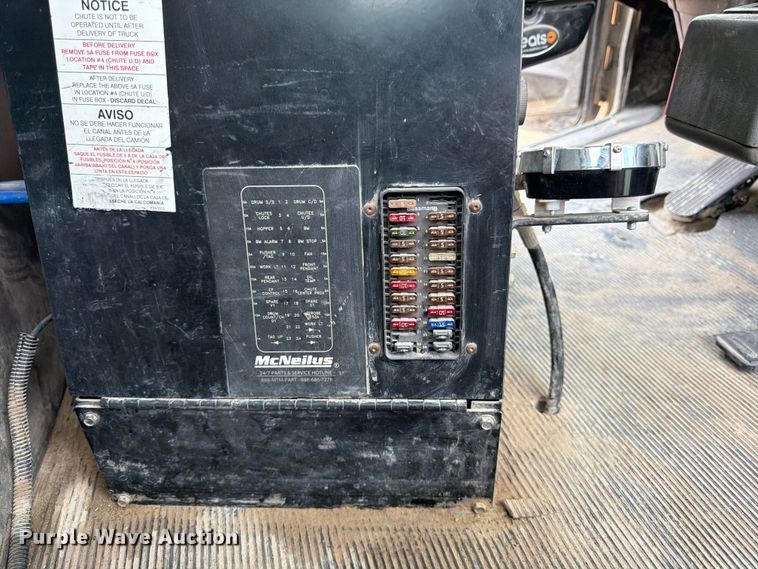image for item FK3341 2009 Kenworth W900 ready mix truck