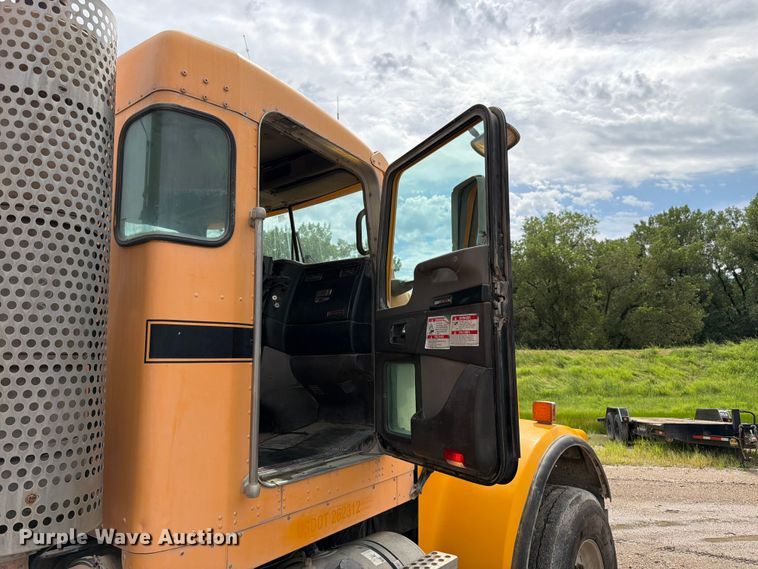 image for item FK3341 2009 Kenworth W900 ready mix truck